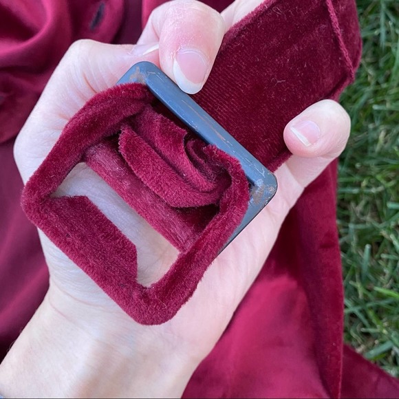 Vintage holiday Christmas button down belted red velvety midi dress small - Picture 7 of 9